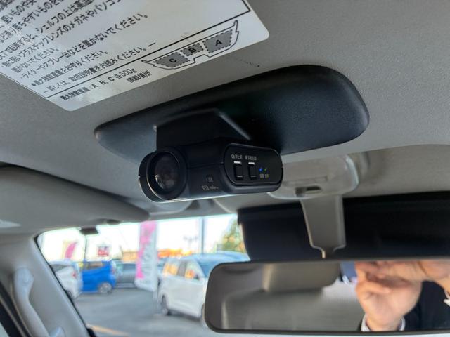 ������ɔ����āA�������}�㏸�̃h���C�u���R�[�_�[