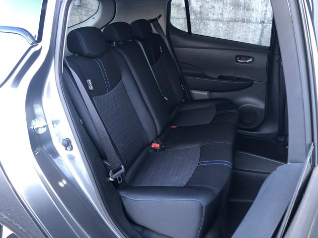 足元ひろびろゆったりシートバック＆クッションで静粛性も相まって快適なお出かけをアシスト