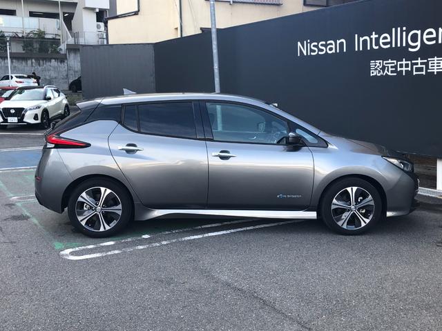 ボディカラーはダークメタルグレー（ＫＡＤ）