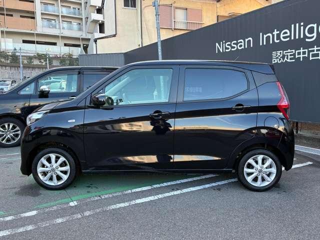 デイズ ６６０　Ｘ　日産純正ディスプレイオーディオ（8枚目）