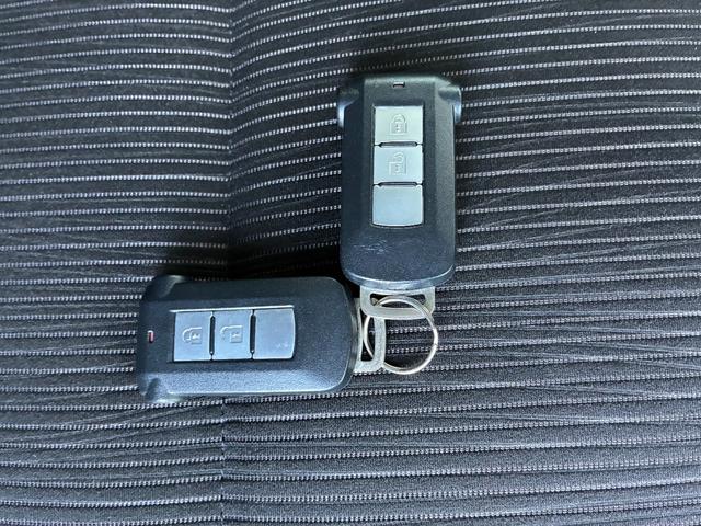 デイズルークス ハイウェイスター　Ｘ　Ｖセレクション＋セーフティＩＩ　助手席側オートスライドドアー　キセノンヘッドライト　ドライブレコーダー　ＥＴＣ　純正メモリーナビ　アラウンドビューモニター　エマージェンシーブレーキ・踏み間違い防止　インテリジェントキー（33枚目）