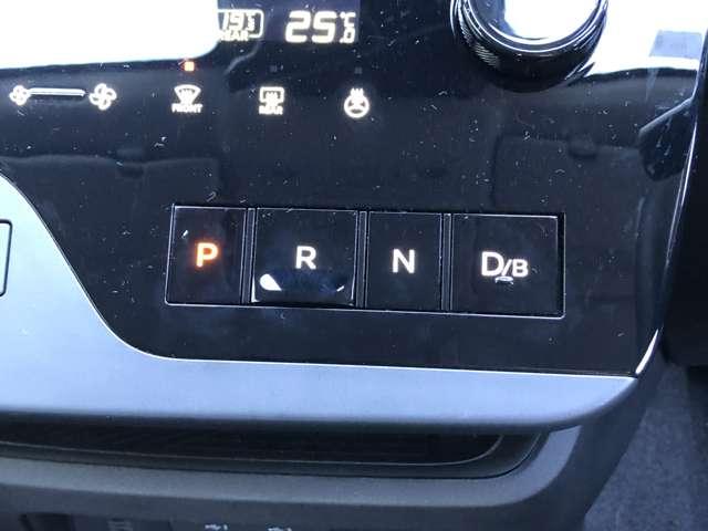 セレナ e-4ORCE ハイウェイスターV コネクトナビ 寒冷地 AC100V アラウンドビュー ドラレコ プロパイロットパーキング e-POWER&e-4ORCEによる、電気の力で4WDの常識をくつがえす「走る・曲がる・止まる」性能を発揮(19枚目)