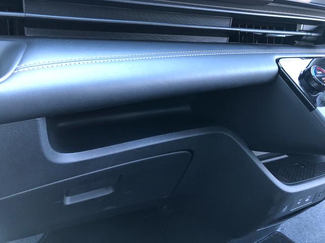 セレナ e-4ORCE ハイウェイスターV コネクトナビ 寒冷地 AC100V アラウンドビュー ドラレコ プロパイロットパーキング e-POWER&e-4ORCEによる、電気の力で4WDの常識をくつがえす「走る・曲がる・止まる」性能を発揮(36枚目)