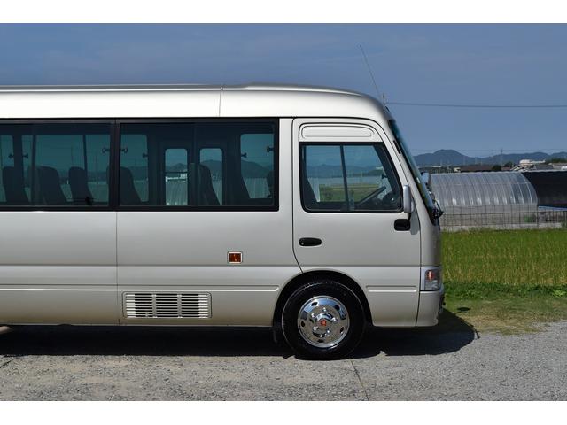 ロング ハイルーフ メッキホイル 自動ドア リクライニング ホイルメッキ化粧カバー メッキナットカバー 乗車定員29人 AT車 全長698 幅203 高さ258 社外ナビ CDデッキ バックカメラ ETC(45枚目)
