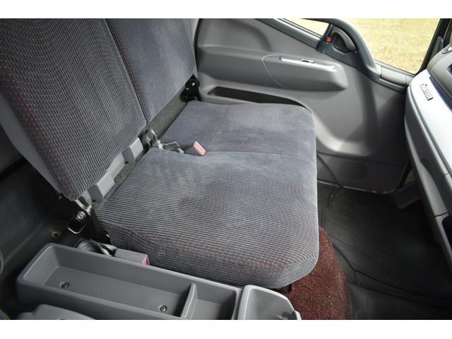 ワイドキャブロング全低床カスタム 積載車 社外ナビ ETC 内寸570・226 積載量3100キロ 3人乗車 ウインチ ラジコン メッキバンパー ナビ フルセグ 走行中OK DVD ドライブレコーダー シートカバー AT車(10枚目)
