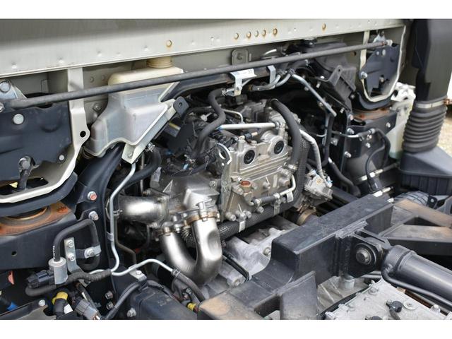ワイドキャブロング全低床カスタム 積載車 社外ナビ ETC 内寸570・226 積載量3100キロ 3人乗車 ウインチ ラジコン メッキバンパー ナビ フルセグ 走行中OK DVD ドライブレコーダー シートカバー AT車(70枚目)