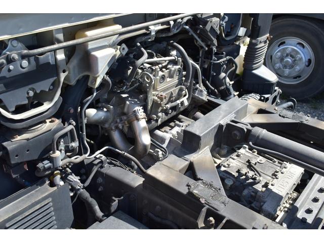 ワイドキャブロング全低床カスタム 積載車 社外ナビ ETC 内寸570・226 積載量3100キロ 3人乗車 ウインチ ラジコン メッキバンパー ナビ フルセグ 走行中OK DVD ドライブレコーダー シートカバー AT車(74枚目)