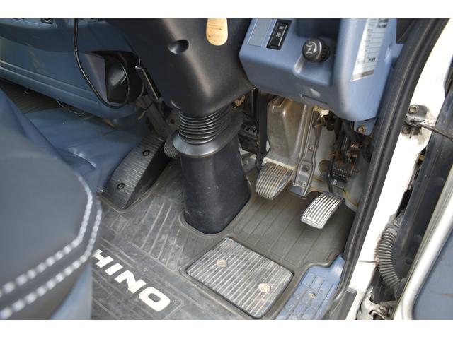 ベースグレード 4段ユニック ラジコン タダノ メッキパーツ 荷台鉄板加工 メッキバンパー メッキコーナーパネル シートカバー 5速MT車 電格ミラー フックイン 荷台内寸 520・212 タダノ製ユニック(8枚目)