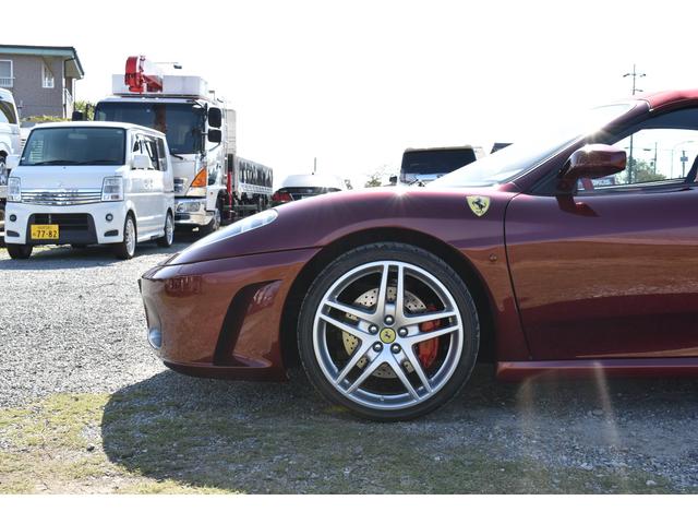 Ｆ４３０スパイダー Ｆ１　特注カラー　ルビーノミカリッツァート　左ハンドル　デイトナスタイルシート　カーボンインテリア　純正１９ＡＷ　レッドキャリパー　リアディフューザー　キセノンライト　コーンズ点検整備２０２３．１２実施（63枚目）