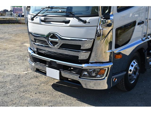 積載車 ステンレス加工 油圧リアゲート ユニックネオ5 ハイルーフ ベッド付き カーテン 内装LED コーナーLED フルメッキ装着 レーダー ドラレコ ETC 社外ナビ TV走行中OK 道具箱(26枚目)