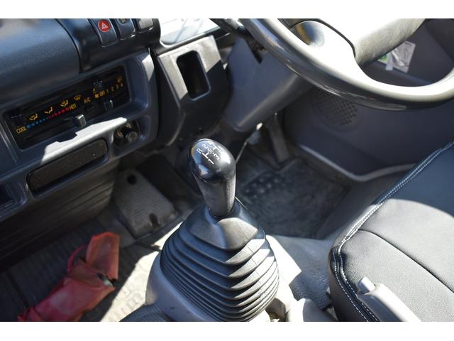 強化ダンプ 2トン高床ダンプ 5速MT車 メッキバンパー メッキコーナーパネル スムーサー 積載2000キロ 乗車3人 シートカバー(15枚目)