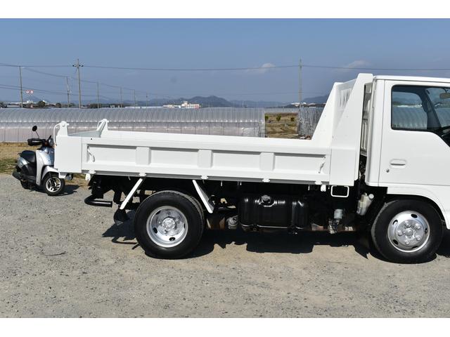 強化ダンプ 2トン高床ダンプ 5速MT車 メッキバンパー メッキコーナーパネル スムーサー 積載2000キロ 乗車3人 シートカバー(35枚目)