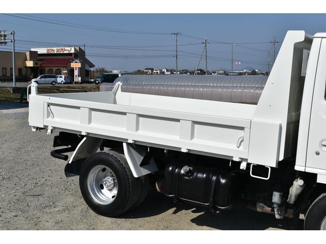 強化ダンプ 2トン高床ダンプ 5速MT車 メッキバンパー メッキコーナーパネル スムーサー 積載2000キロ 乗車3人 シートカバー(38枚目)