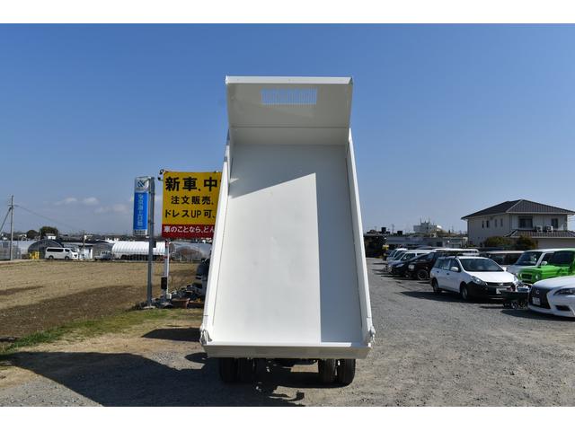 強化ダンプ 2トン高床ダンプ 5速MT車 メッキバンパー メッキコーナーパネル スムーサー 積載2000キロ 乗車3人 シートカバー(68枚目)