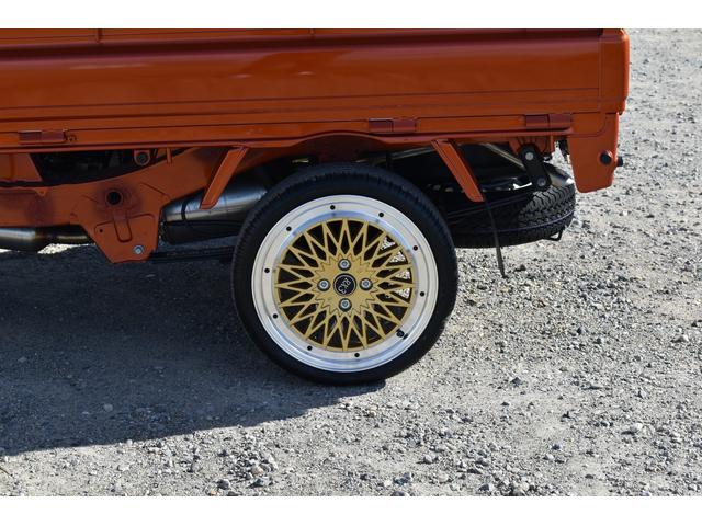 ジャンボ ジャンボSAIIIt 4WD AT車 エアコン パワステ パワーウインドウ キーレス LEDヘッドライト フォグ カラーパック 16AW 荷台アルミ縞鋼板加工 ドラレコ ETC シートカバー SDナビ(43枚目)