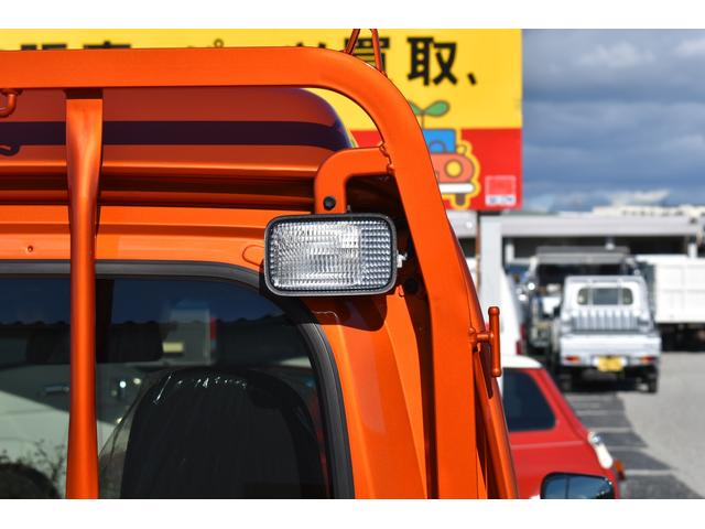 ジャンボ ジャンボSAIIIt 4WD AT車 エアコン パワステ パワーウインドウ キーレス LEDヘッドライト フォグ カラーパック 16AW 荷台アルミ縞鋼板加工 ドラレコ ETC シートカバー SDナビ(61枚目)