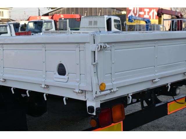 4段 古河ユニック ラジコン AT車 最大積載2500キロ ETC 乗車定員3人 電動格納ミラー フックイン リアドア補助機 荷台寸法 530.210(49枚目)