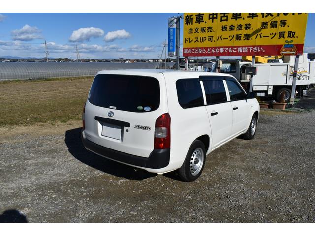 U ユーザー買取車 AT車 ガソリン車 エアコン パワステアリング ABS 手動ウインドウ 純正ラジオ オーディオデッキ 乗車定員5人 外装色白色(60枚目)