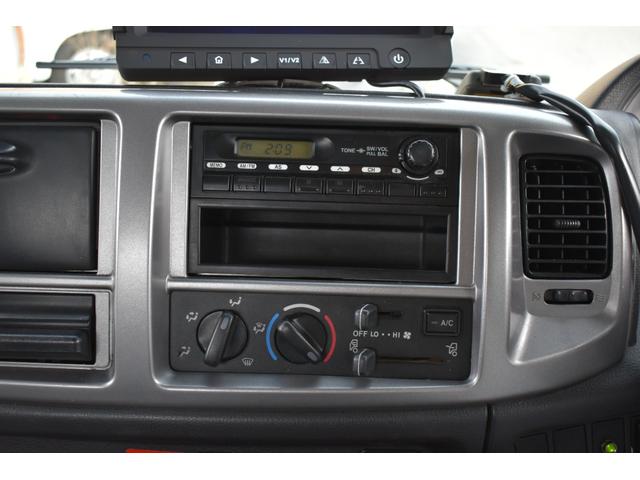 4トンユニック タダノ4段 ユニック ラジコン エアコン パワステ Bカメラ ETC 6速ミッション車 アルミ縞鋼板加工 ステンレス加工 ロープフック荷台内6カ所 乗車定員3人 荷台寸法540 211(24枚目)
