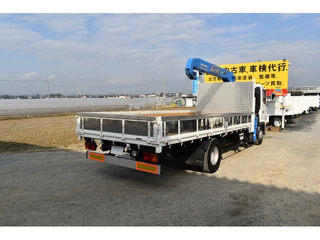 4トンユニック タダノ4段 ユニック ラジコン エアコン パワステ Bカメラ ETC 6速ミッション車 アルミ縞鋼板加工 ステンレス加工 ロープフック荷台内6カ所 乗車定員3人 荷台寸法540 211(56枚目)