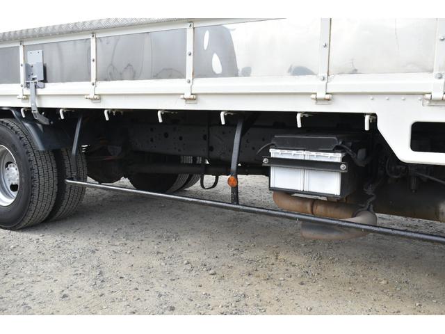 4トンユニック タダノ4段 ユニック ラジコン エアコン パワステ Bカメラ ETC 6速ミッション車 アルミ縞鋼板加工 ステンレス加工 ロープフック荷台内6カ所 乗車定員3人 荷台寸法540 211(69枚目)