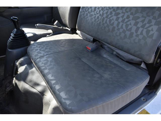 強化ダンプ 3トン深ダンプ 観音開き仕様 3ペダル 5速ミッション車 ディーゼル車 土砂禁ダンプ エアーバック 新品メッキバンパー メッキミラーカバー メッキコーナーパネル メッキグリル ロープフック左右5カ所(14枚目)
