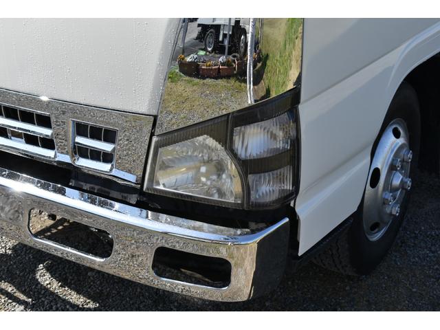 強化ダンプ 3トン深ダンプ 観音開き仕様 3ペダル 5速ミッション車 ディーゼル車 土砂禁ダンプ エアーバック 新品メッキバンパー メッキミラーカバー メッキコーナーパネル メッキグリル ロープフック左右5カ所(44枚目)
