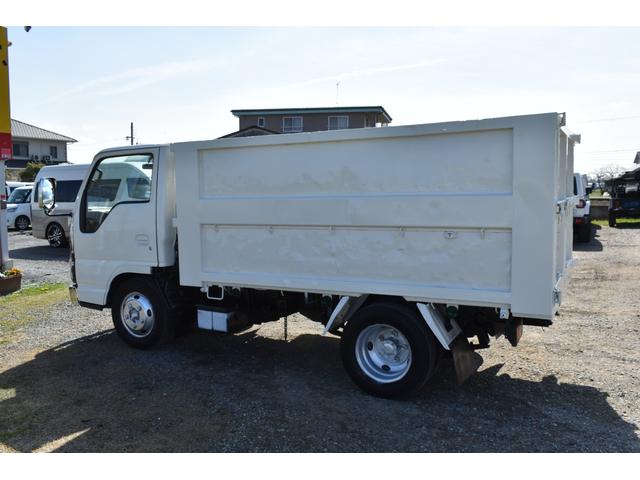 強化ダンプ 3トン深ダンプ 観音開き仕様 3ペダル 5速ミッション車 ディーゼル車 土砂禁ダンプ エアーバック 新品メッキバンパー メッキミラーカバー メッキコーナーパネル メッキグリル ロープフック左右5カ所(63枚目)