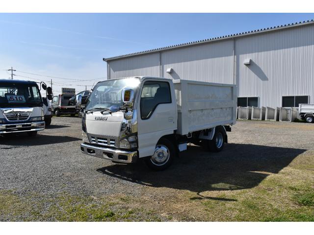 強化ダンプ 3トン深ダンプ 観音開き仕様 3ペダル 5速ミッション車 ディーゼル車 土砂禁ダンプ エアーバック 新品メッキバンパー メッキミラーカバー メッキコーナーパネル メッキグリル ロープフック左右5カ所(72枚目)
