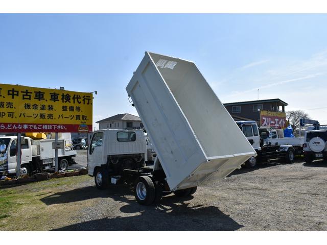 強化ダンプ 3トン深ダンプ 観音開き仕様 3ペダル 5速ミッション車 ディーゼル車 土砂禁ダンプ エアーバック 新品メッキバンパー メッキミラーカバー メッキコーナーパネル メッキグリル ロープフック左右5カ所(79枚目)