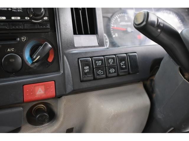 エルフトラック 　３トン深ダンプ　観音開きドア　パワステアリング　パワーウィンドウ　ＡＢＳ　ＥＴＣ　シート運転席張替え済み　白色再塗装済み　土砂禁車両　乗車定員３人　型式ＢＤＧ－ＮＫＲ８５ＡＮ　積載量３０００キロ　６速（10枚目）