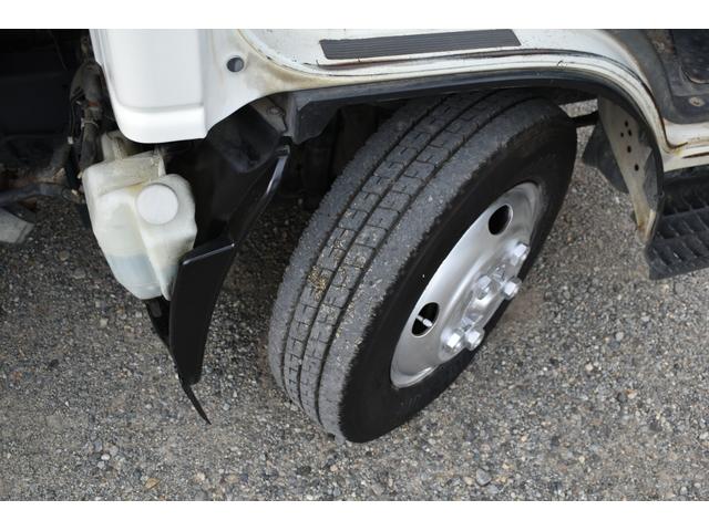 エルフトラック 　３トン深ダンプ　観音開きドア　パワステアリング　パワーウィンドウ　ＡＢＳ　ＥＴＣ　シート運転席張替え済み　白色再塗装済み　土砂禁車両　乗車定員３人　型式ＢＤＧ－ＮＫＲ８５ＡＮ　積載量３０００キロ　６速（37枚目）