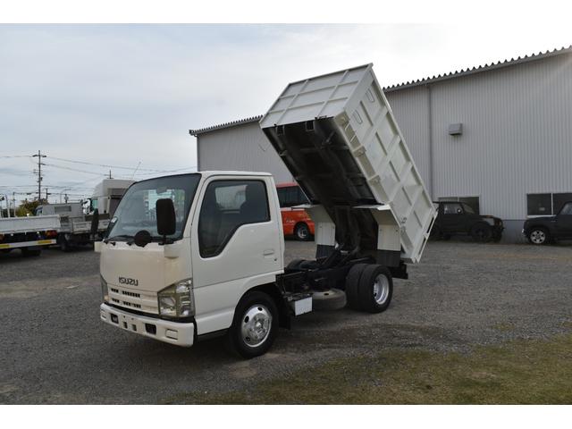 エルフトラック 　３トン深ダンプ　観音開きドア　パワステアリング　パワーウィンドウ　ＡＢＳ　ＥＴＣ　シート運転席張替え済み　白色再塗装済み　土砂禁車両　乗車定員３人　型式ＢＤＧ－ＮＫＲ８５ＡＮ　積載量３０００キロ　６速（39枚目）