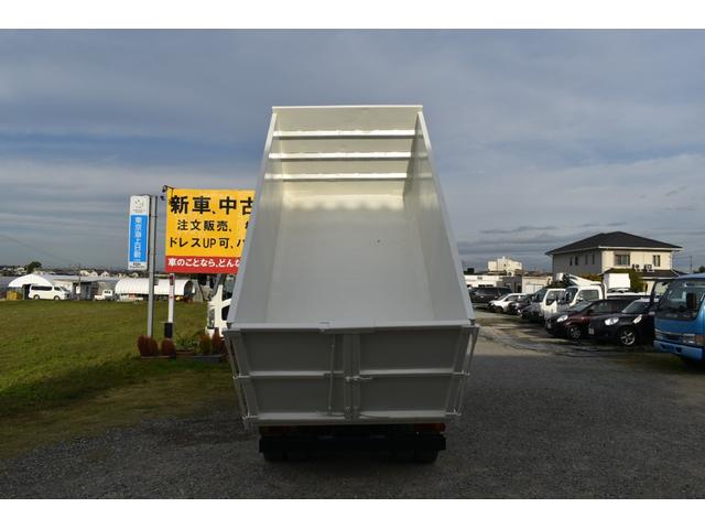 エルフトラック 　３トン深ダンプ　観音開きドア　パワステアリング　パワーウィンドウ　ＡＢＳ　ＥＴＣ　シート運転席張替え済み　白色再塗装済み　土砂禁車両　乗車定員３人　型式ＢＤＧ－ＮＫＲ８５ＡＮ　積載量３０００キロ　６速（47枚目）