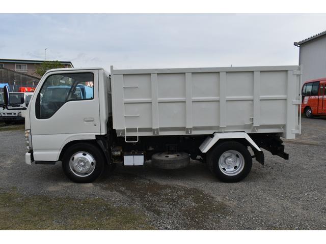 エルフトラック 　３トン深ダンプ　観音開きドア　パワステアリング　パワーウィンドウ　ＡＢＳ　ＥＴＣ　シート運転席張替え済み　白色再塗装済み　土砂禁車両　乗車定員３人　型式ＢＤＧ－ＮＫＲ８５ＡＮ　積載量３０００キロ　６速（48枚目）