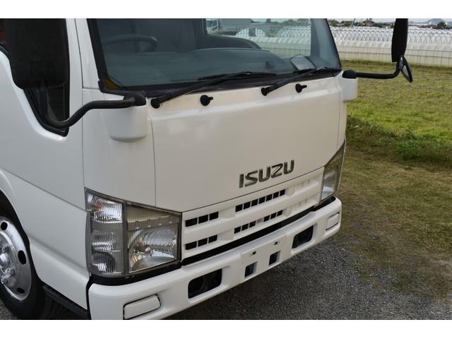 エルフトラック 　３トン深ダンプ　観音開きドア　パワステアリング　パワーウィンドウ　ＡＢＳ　ＥＴＣ　シート運転席張替え済み　白色再塗装済み　土砂禁車両　乗車定員３人　型式ＢＤＧ－ＮＫＲ８５ＡＮ　積載量３０００キロ　６速（54枚目）