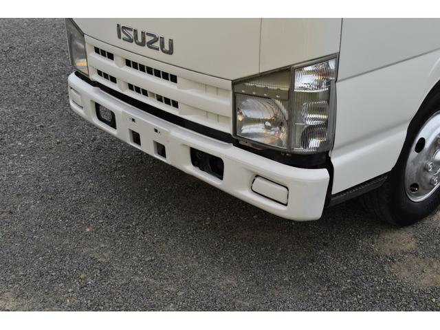 エルフトラック 　３トン深ダンプ　観音開きドア　パワステアリング　パワーウィンドウ　ＡＢＳ　ＥＴＣ　シート運転席張替え済み　白色再塗装済み　土砂禁車両　乗車定員３人　型式ＢＤＧ－ＮＫＲ８５ＡＮ　積載量３０００キロ　６速（56枚目）