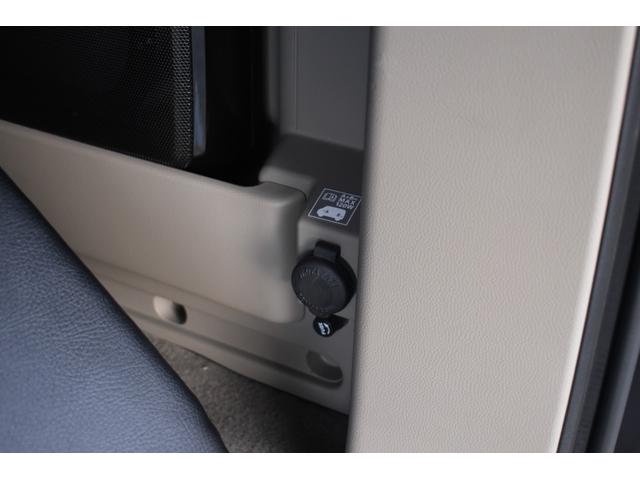 エブリイワゴン ＰＺターボ　車高調　ＥＴＣ　左パワースライドドア　シートカバー　ローダウン　社外１４ＡＷ　社外ナビ　フルセグテレビ　バックカメラ　ＬＥＤテール　社外ナビ　ドライブレコーダー　エンジンスターター　ＡＢＳ　社外マフラ（21枚目）