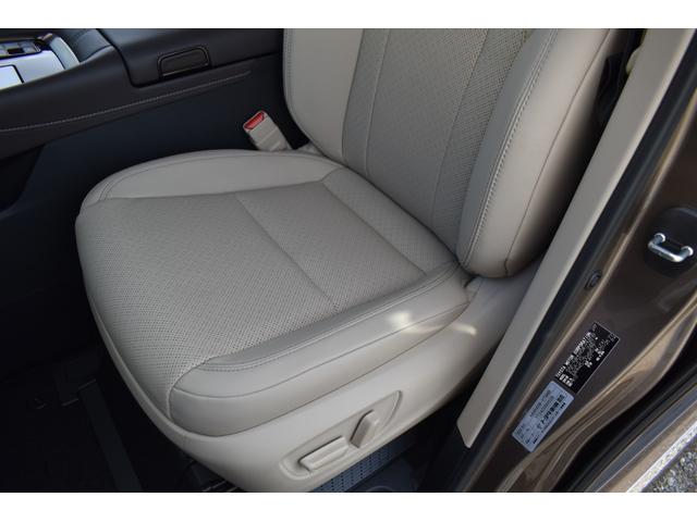 アルファードハイブリッド スペーシャスラウンジ　ＨＥＶスペーシャスラウンジ　ユニバーサルステップ　寒冷地仕様　４ＷＤ　後席モニター　モデリスタエアロ　冷蔵庫　　ヘッドレストスピーカー　カーテン　ＪＢＬ　改良後車両　　置くだけ充電　純正フロアーマット（16枚目）