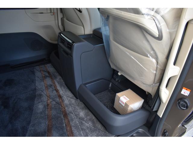 アルファードハイブリッド スペーシャスラウンジ　ＨＥＶスペーシャスラウンジ　ユニバーサルステップ　寒冷地仕様　４ＷＤ　後席モニター　モデリスタエアロ　冷蔵庫　　ヘッドレストスピーカー　カーテン　ＪＢＬ　改良後車両　　置くだけ充電　純正フロアーマット（36枚目）