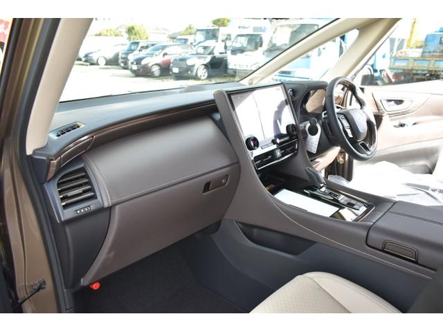 アルファードハイブリッド スペーシャスラウンジ　ＨＥＶスペーシャスラウンジ　ユニバーサルステップ　寒冷地仕様　４ＷＤ　後席モニター　モデリスタエアロ　冷蔵庫　　ヘッドレストスピーカー　カーテン　ＪＢＬ　改良後車両　　置くだけ充電　純正フロアーマット（44枚目）