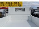 三転強化ダンプ　三転ダンプ　強化ダンプ　積載量３０００キロ　５速ミッション車　新品メッキバンパー　スムーサー　２ペダル　新品メッキコーナーパネル　新品メッキミラーカバー　メッキグリル　アオリピン２か所　白色塗装済み（68枚目）