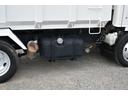 　３トン深ダンプ　観音開きドア　パワステアリング　パワーウィンドウ　ＡＢＳ　ＥＴＣ　シート運転席張替え済み　白色再塗装済み　土砂禁車両　乗車定員３人　型式ＢＤＧ－ＮＫＲ８５ＡＮ　積載量３０００キロ　６速（65枚目）