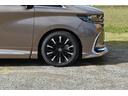 スペーシャスラウンジ　ＨＥＶスペーシャスラウンジ　ユニバーサルステップ　寒冷地仕様　４ＷＤ　後席モニター　モデリスタエアロ　冷蔵庫　　ヘッドレストスピーカー　カーテン　ＪＢＬ　改良後車両　　置くだけ充電　純正フロアーマット（51枚目）