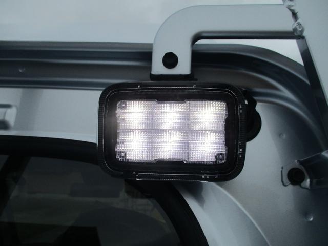 ハイゼットトラック ジャンボエクストラ　４ＷＤ　ＡＴ　スマートアシスト　スマートキー　電動格納ミラー　ＬＥＤヘッド　フォグランプ（11枚目）