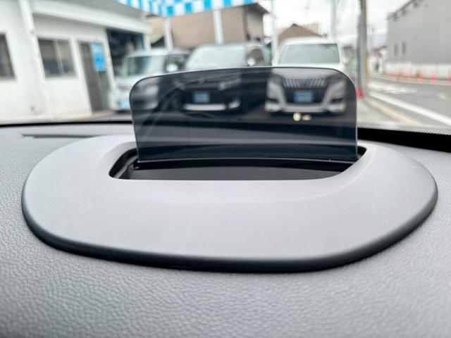ＭＩＮＩ クーパーＳプレミアムプラスパッケージクラシックトリム　禁煙車・ヘッドアップディスプレイ・ＡＰＰｃａｒｐｌａｙ対応・Ｂカメラ・Ｂｌｕｅｔｏｏｔｈ対応・ナビゲーションプリパレーション・ミラー型ＥＴＣ・ライトＰＫＧ・シートヒーター・ミラー型ＥＴＣ・ワイヤレス充（20枚目）