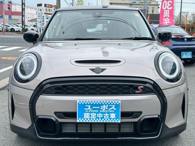 ＭＩＮＩ クーパーＳプレミアムプラスパッケージクラシックトリム　禁煙車・ヘッドアップディスプレイ・ＡＰＰｃａｒｐｌａｙ対応・Ｂカメラ・Ｂｌｕｅｔｏｏｔｈ対応・ナビゲーションプリパレーション・ミラー型ＥＴＣ・ライトＰＫＧ・シートヒーター・ミラー型ＥＴＣ・ワイヤレス充（41枚目）
