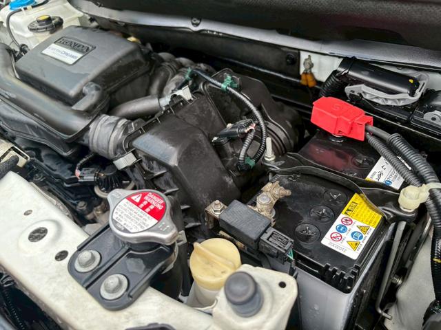 Ｎ－ＢＯＸカスタム Ｇ・Ｌホンダセンシング　禁煙車・ワンオーナー・ナビ・Ｂｌｕｅｔｏｏｔｈ対応・フルセグＴＶ・Ｂカメラ・前後ドラレコ・両側電動スライドドア・ＥＴＣ・スマートキー・スペアキー有・ホンダセンシング（14枚目）