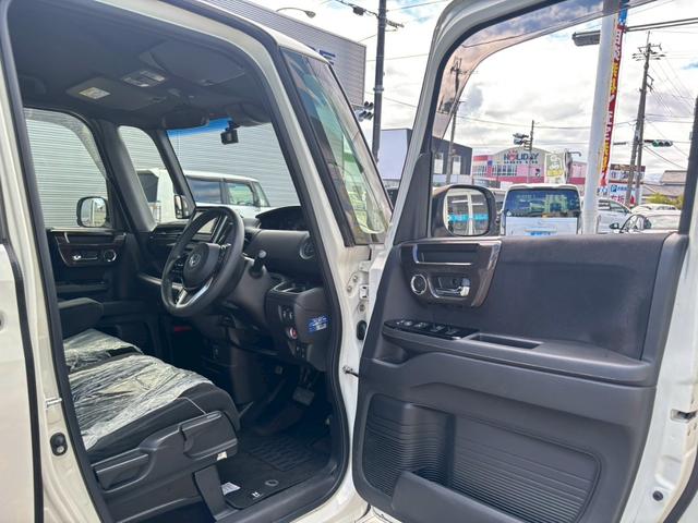 Ｎ－ＢＯＸカスタム Ｇ・Ｌホンダセンシング　禁煙車・ワンオーナー・ナビ・Ｂｌｕｅｔｏｏｔｈ対応・フルセグＴＶ・Ｂカメラ・前後ドラレコ・両側電動スライドドア・ＥＴＣ・スマートキー・スペアキー有・ホンダセンシング（16枚目）