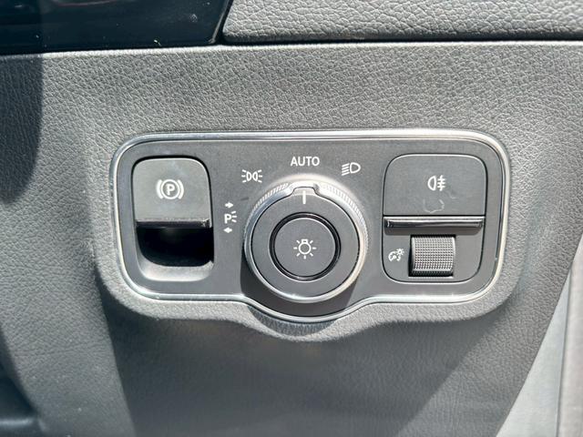 Ｂクラス Ｂ２００ｄ　ＡＭＧライン　禁煙車・ナビ・フルセグＴＶ・全周囲モニター・Ｂｌｕｅｔｏｏｔｈ対応・レーダーセーフティＰＫＧ・Ｆ席パワーシート・シートヒーター・パワーバックドア・ＨＵＤ・ＥＴＣ・デジタルインナーミラー型前後ドラレコ（19枚目）